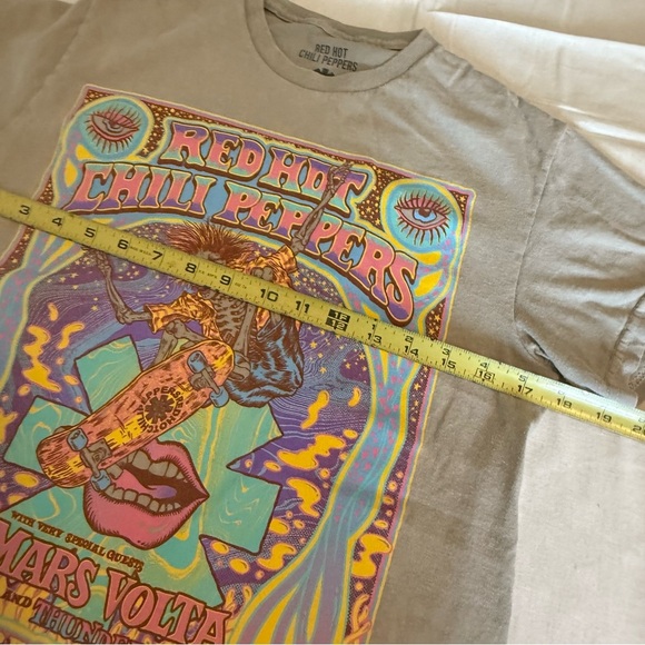 Red Hot Chili Peppers 2023 San Diego The Mars Volta & Thundercat Shirt Sz small - Picture 4 of 6